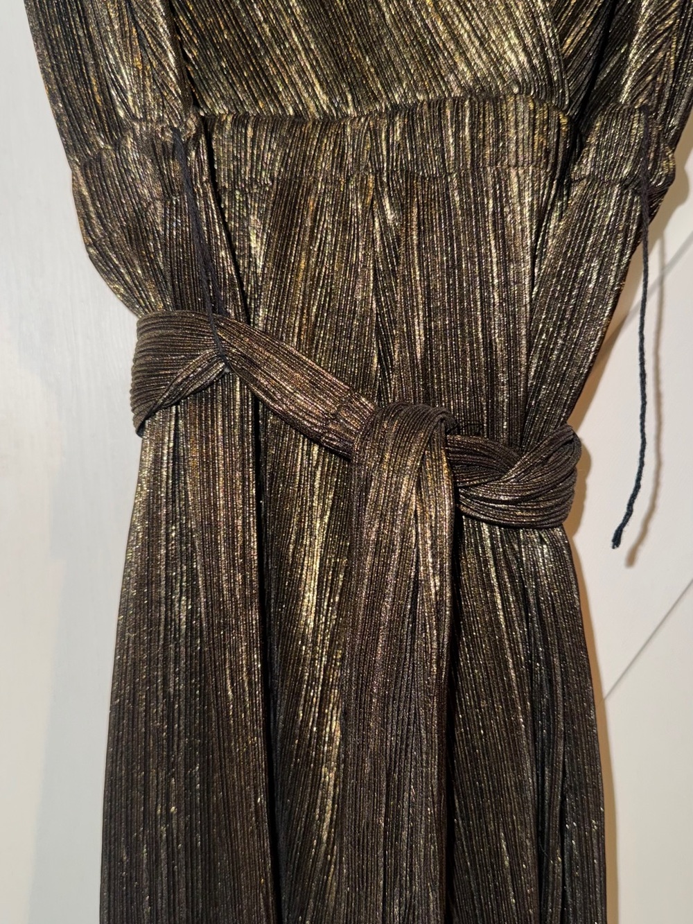 Anthropologie Vanessa Virginia "Pont Neuf" Gold Crinkle Metallic Jumpsuit - XS
